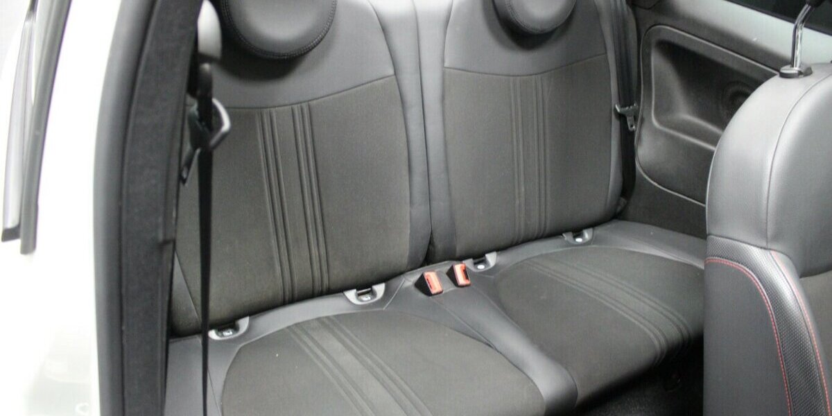 Fiat 500C 1.0 GSE Hybrid Sport 56.298 km 12.980 &euro; Euskirchen 53881