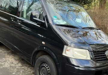 VW T5 Transporter 200.000 km 8.500 &euro; Bonn 53119