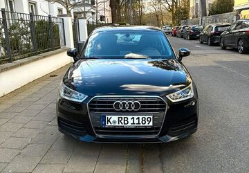 Audi A1 124.000 km 12.300 &euro; Köln 50668