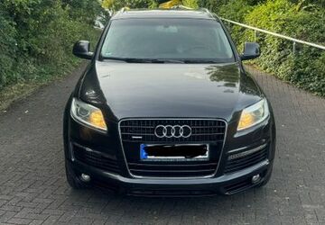 Audi Q7 243.022 km 10.800 &euro; Bonn 53179