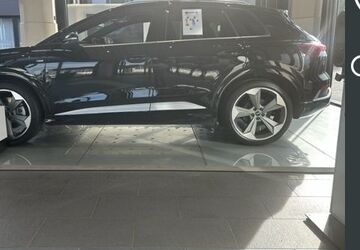 Audi Q4 25.000 km 37.899 &euro; Erftstadt 50374