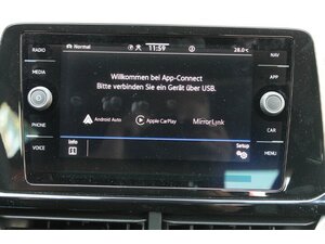 VW T-Roc 2,0 TDi 4-Motion R-Line Navi DSG SOFORT !!! 29.000 km 29.950 &euro; Bonn 53225