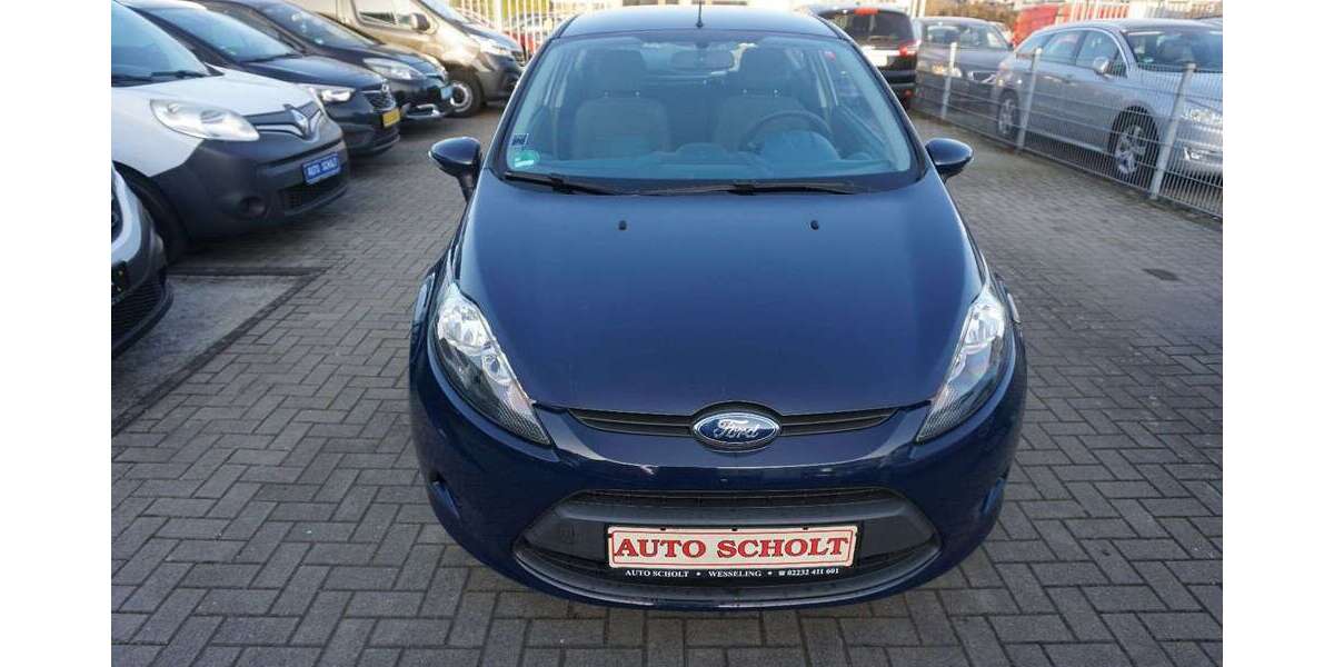 Ford Fiesta 99.880 km 3.300 &euro; Wesseling 50389