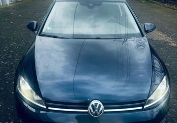 VW Golf 104.000 km 16.600 &euro; köln 50733
