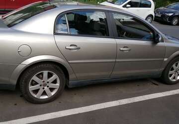 Opel Vectra 157.000 km 3.500 &euro; Bonn 53117