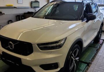 Volvo XC40 34.990 km 28.440 &euro; Hennef 53773