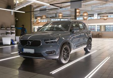 Volvo XC40 42.500 km 24.630 &euro; Bonn 53123