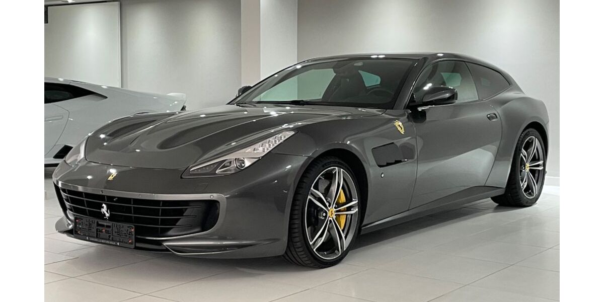 Ferrari GTC4Lusso 30.000 km 229.900 &euro; Hennef 53773