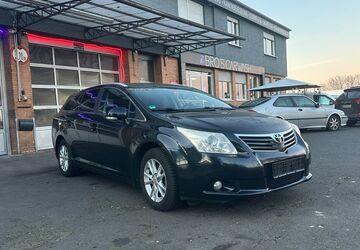 Toyota Avensis 189.500 km 6.899 &euro; Euskirchen 53879
