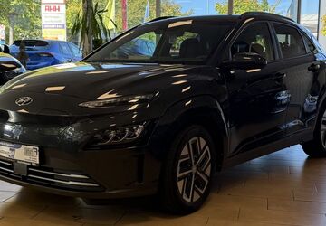 Hyundai KONA 32.258 km 23.500 &euro; Hennef 53773