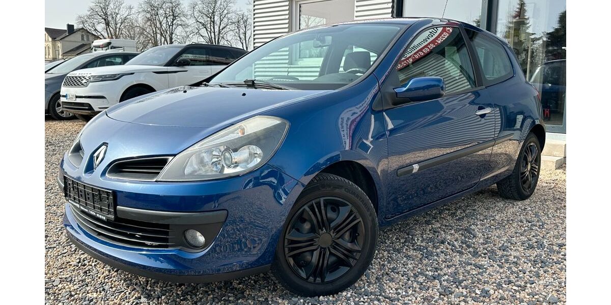 Renault Clio 149.800 km 2.999 &euro; Weilerswist 53919