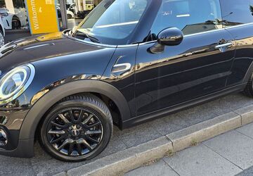 Mini ONE 129.331 km 14.400 &euro; Brühl 50321