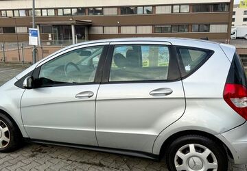 Mercedes-Benz A 180 200.000 km 1.200 &euro; Köln 50825