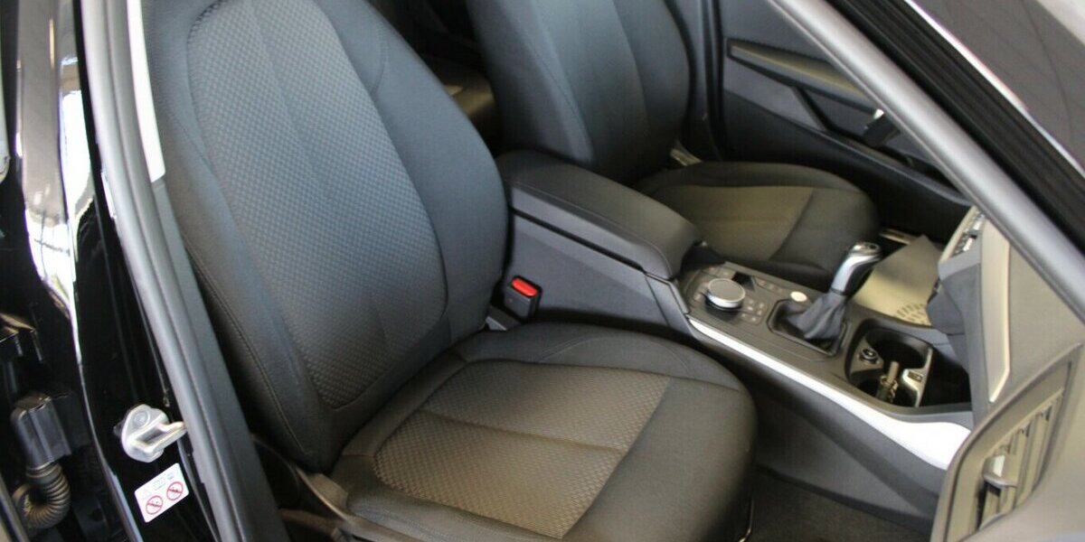 BMW 118 118d Advantage - FAHRSCHULWAGEN - 71.030 km 20.980 &euro; Euskirchen 53881