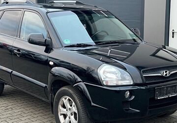 Hyundai TUCSON 225.800 km 4.450 &euro; Bornheim 53332