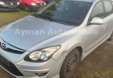 Hyundai i30 223.098 km 1.999 &euro; Euskirchen 53879