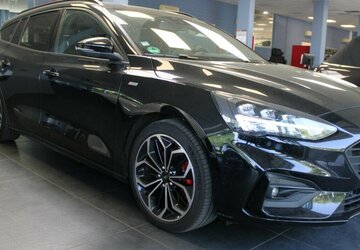 Ford Focus Turnier 1.5 EcoBlue St-Line X 155.940 km 12.980 &euro; Euskirchen 53881