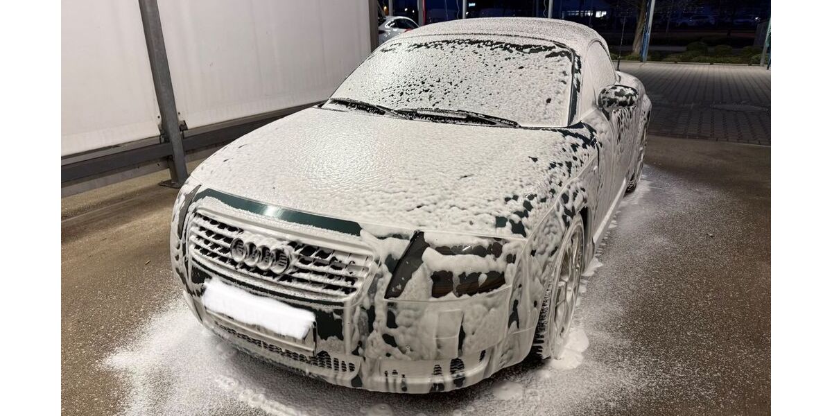 Audi TT 290.000 km 4.490 &euro; Euskirchen 53879