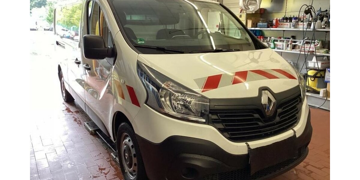 Renault Trafic L2H1 N1 Sth Regale/Schraubst EU6 GARANTIE 85.000 km 18.000 &euro; Erftstadt 50374