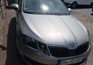 Skoda Octavia 45.000 km 12.800 &euro; Bonn 53229