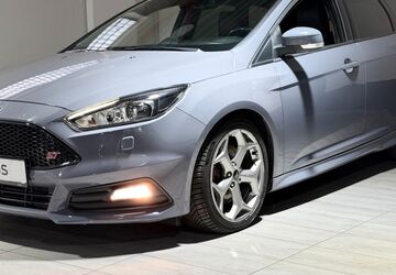 Ford Focus 111.083 km 14.870 &euro; Köln 50739