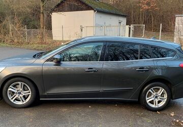 Ford Focus 100.000 km 10.950 &euro; Sinzig 53489