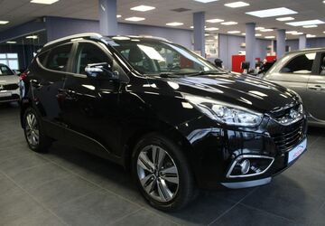 Hyundai TUCSON 121.118 km 12.980 &euro; Euskirchen 53881