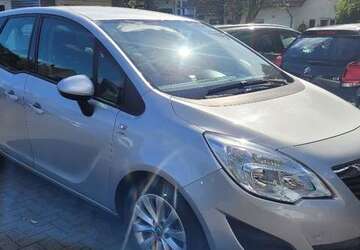 Opel Meriva 56.000 km 8.250 &euro; Hennef 53773