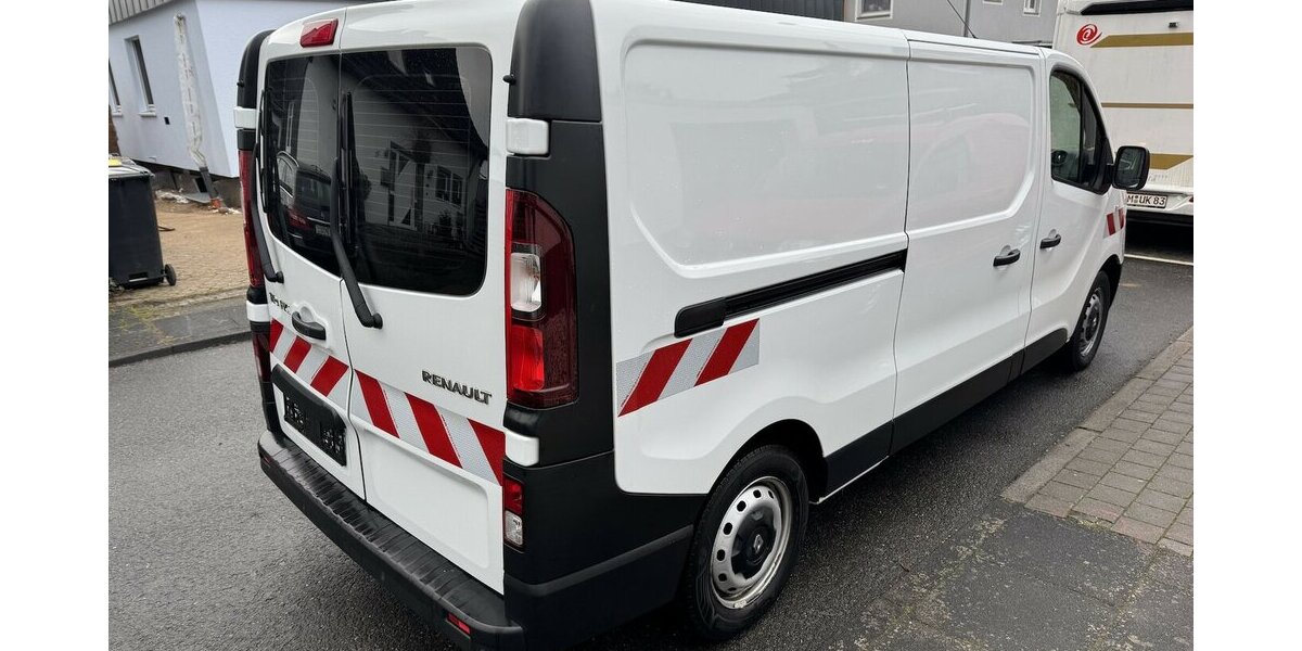 Renault Trafic L2H1 N1 Sth Regale/Schraubst EU6 GARANTIE 55.000 km 19.000 &euro; Erftstadt 50374