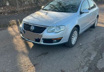 VW Passat 176.052 km 3.400 &euro; Bonn 53177