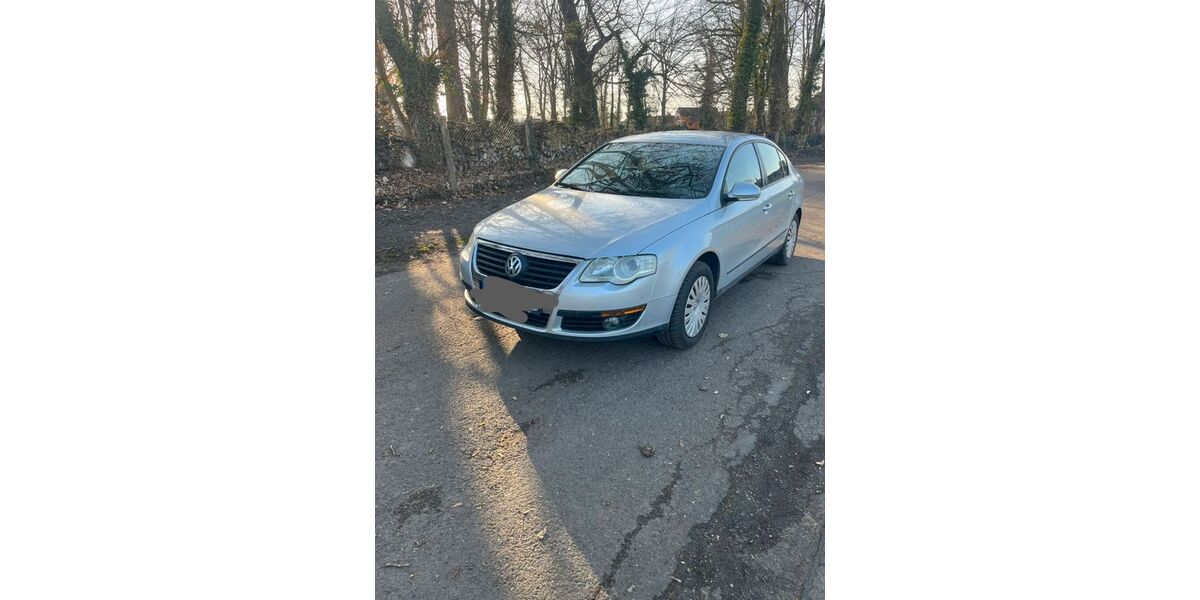 VW Passat 176.052 km 3.400 &euro; Bonn 53177