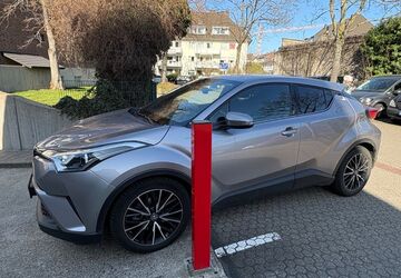Toyota C-HR 55.000 km 16.950 &euro; Köln 50933
