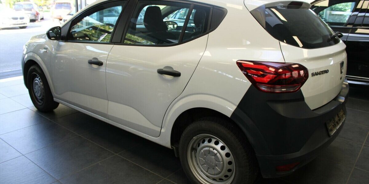 Dacia Sandero 1.0 - 5-Türig - 53.076 km 8.980 &euro; Euskirchen 53881