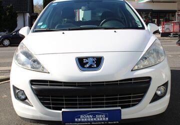 Peugeot 207 92.000 km 3.990 &euro; Bonn 53179