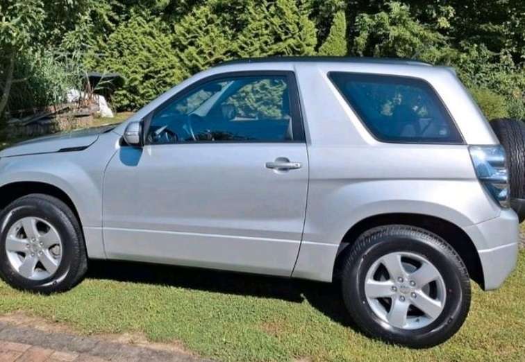 Suzuki Grand Vitara 184.424 km 3.750 &euro; Eitorf 53783