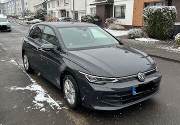 VW Golf 15.500 km 26.800 &euro; Köln 51145