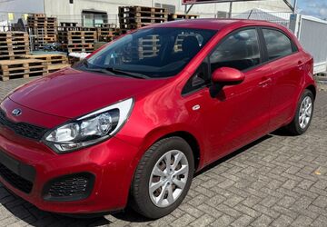Kia Rio 198.000 km 3.299 &euro; Euskirchen 53879