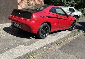 Alfa Romeo GTV 163.050 km 3.200 &euro; Bonn 53111