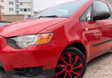 Mitsubishi Colt 80.000 km 1.950 &euro; Köln 50674