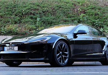 Tesla Model S 40.923 km 79.880 &euro; Köln 50996