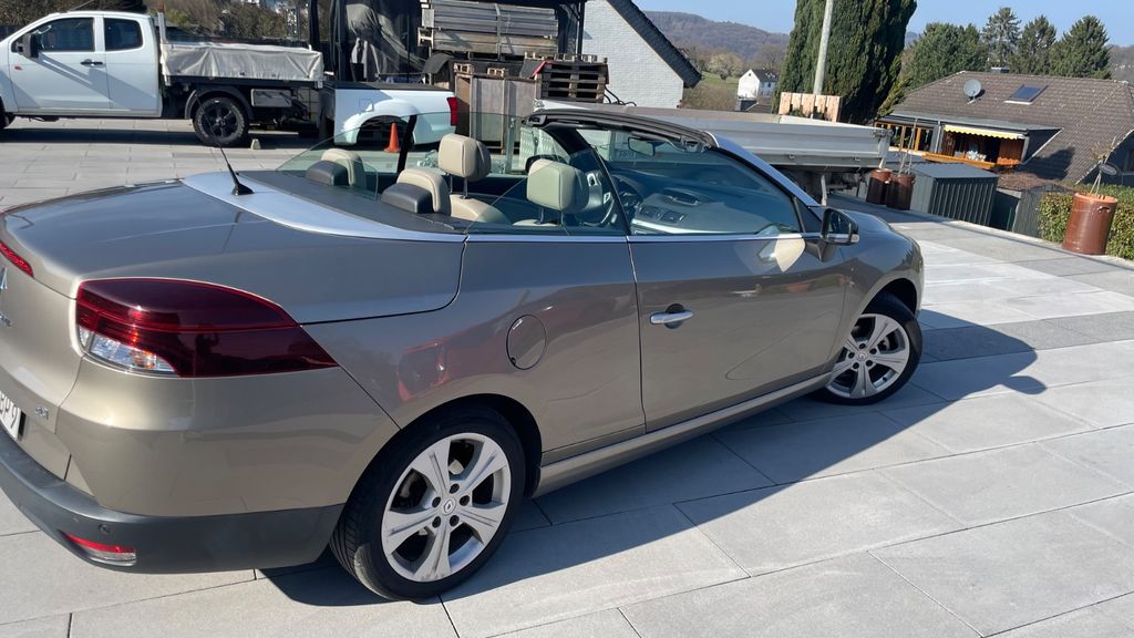 Renault Megane 217.000 km 4.200 &euro; Overath 51491