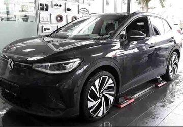 VW ID.4 34.506 km 29.980 &euro; Meckenheim / Bonn 53340