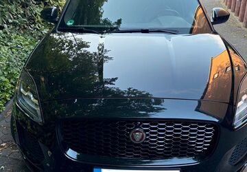 Jaguar E-Pace 66.800 km 21.980 &euro; Frechen 50226
