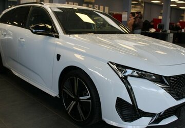 Peugeot 308 SW BlueHDi 130 EAT8 GT 25.665 km 23.980 &euro; Euskirchen 53881