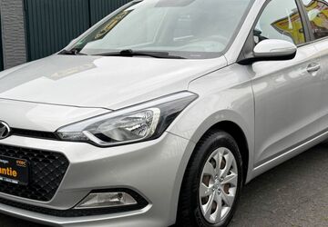 Hyundai i20 83.000 km 7.999 &euro; Bergisch Gladbach 51469