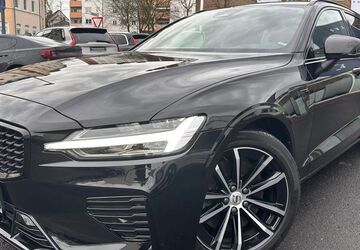 Volvo V60 51.183 km 38.555 &euro; Siegburg 53721