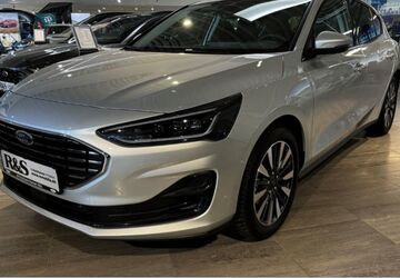 Ford Focus 7.400 km 25.400 &euro; Köln 50769