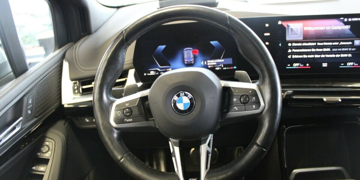 BMW 218d Active Tourer Aut. - M SPORT - Leder - Panora 53.725 km 28.980 &euro; Euskirchen 53881