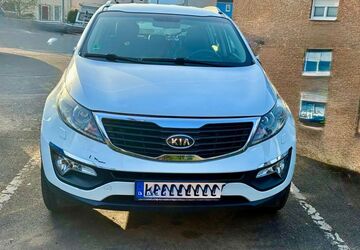 Kia Sportage 109.000 km 8.599 &euro; Köln 50737