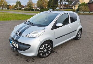 Peugeot 107 81.500 km 4.990 &euro; Bonn 53225